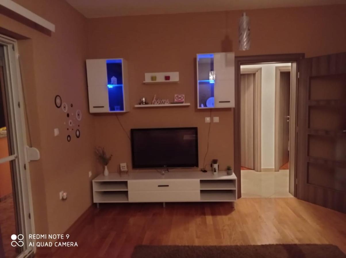 Apartman Dora Sukosan Luaran gambar