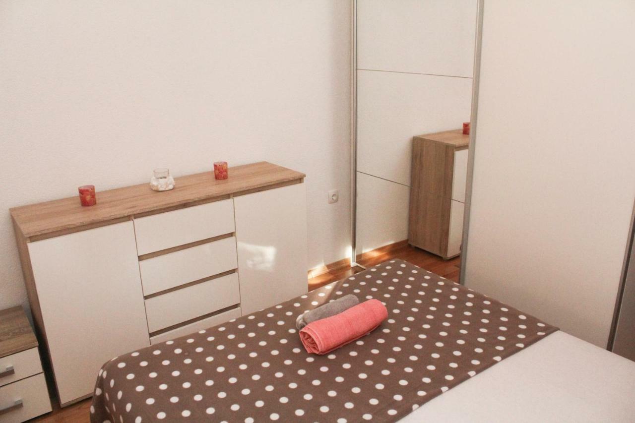 Apartman Dora Sukosan Luaran gambar